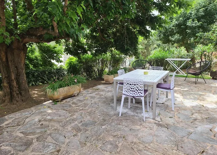 Maisonnette A La Campagne